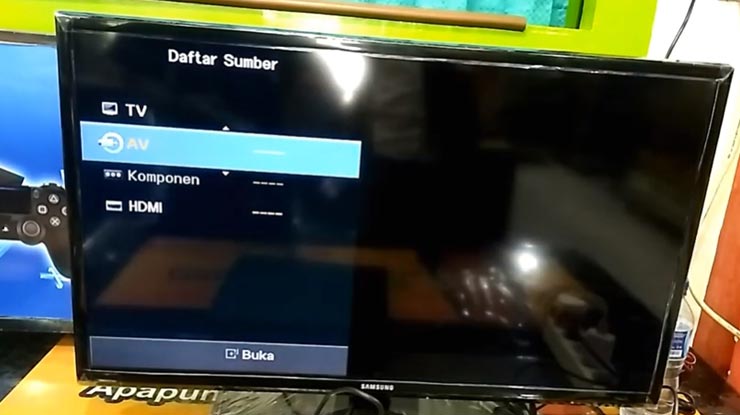 pilih input HDMI yang benar