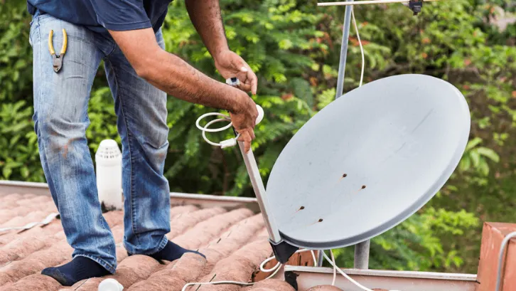 Pasang Antena Parabola dan LNB dengan Benar