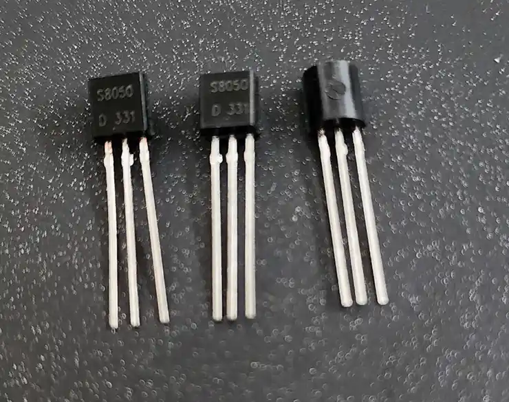 Persamaan Transistor S8050 Segi Spesifikasi
